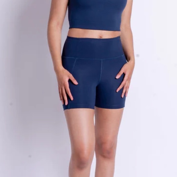 Girlfriend Collective High-Rise Run Short EUC - Picture 1 of 5